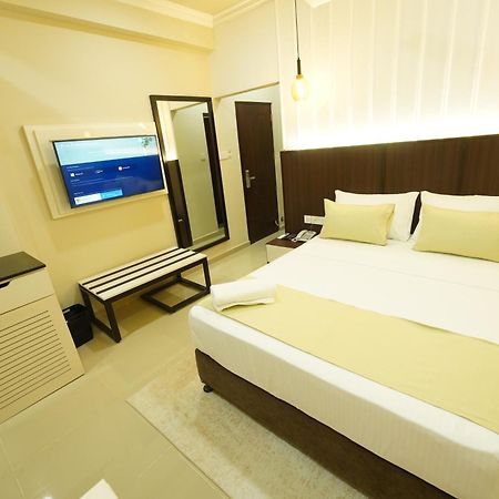 Hotel Grand Amanee Ratnapura Eksteriør bilde