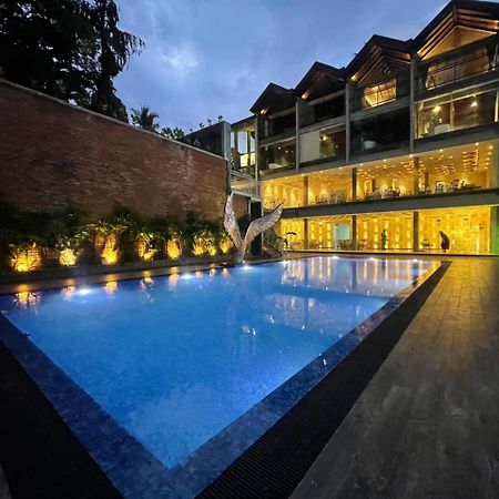 Hotel Grand Amanee Ratnapura Eksteriør bilde