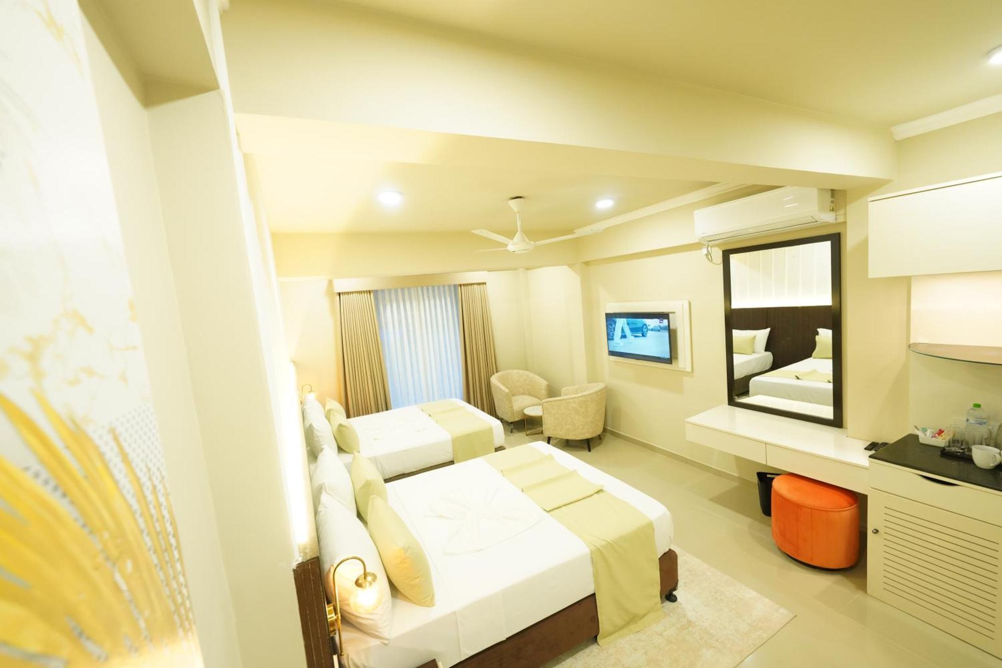 Hotel Grand Amanee Ratnapura Eksteriør bilde