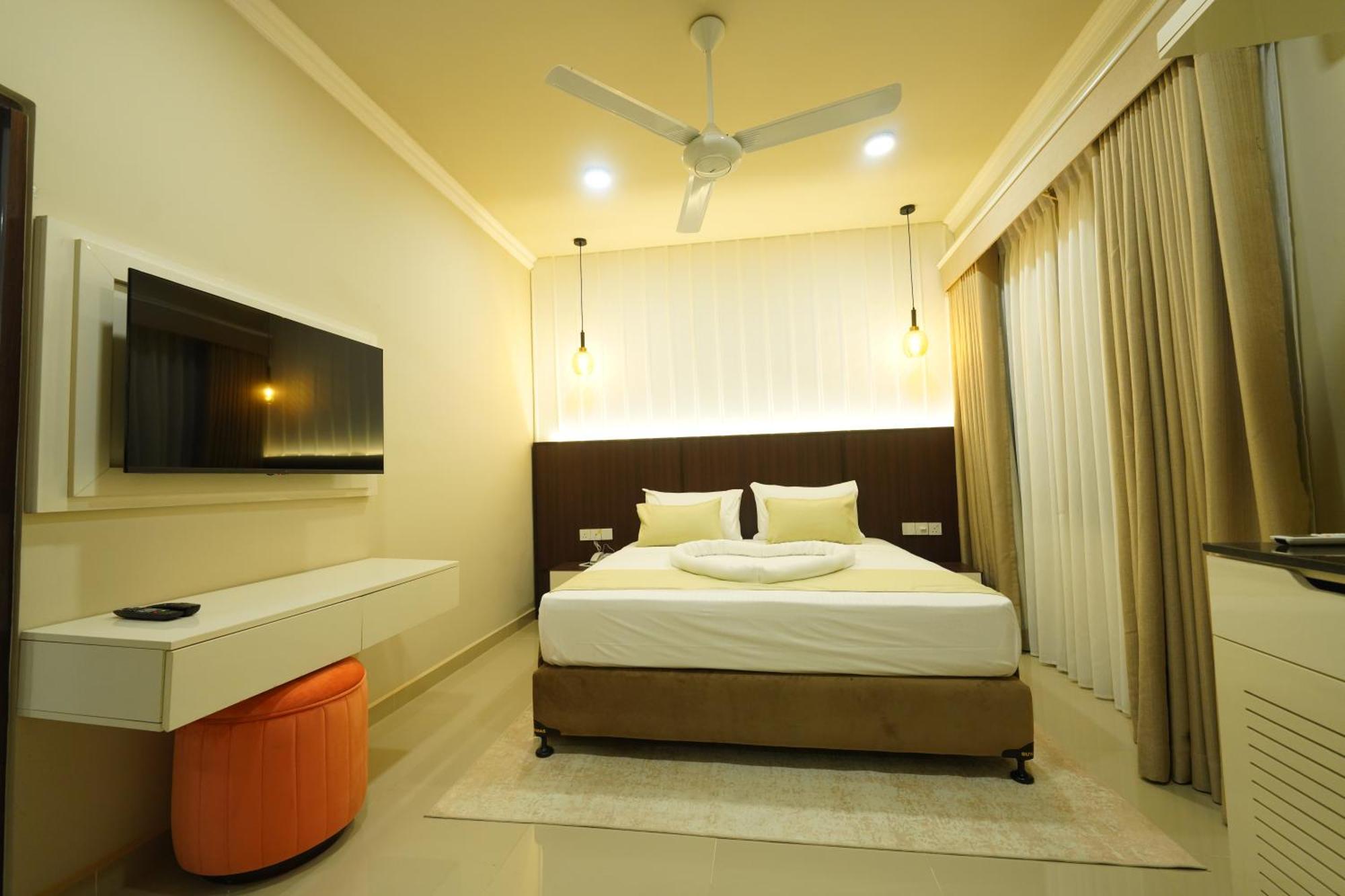 Hotel Grand Amanee Ratnapura Eksteriør bilde