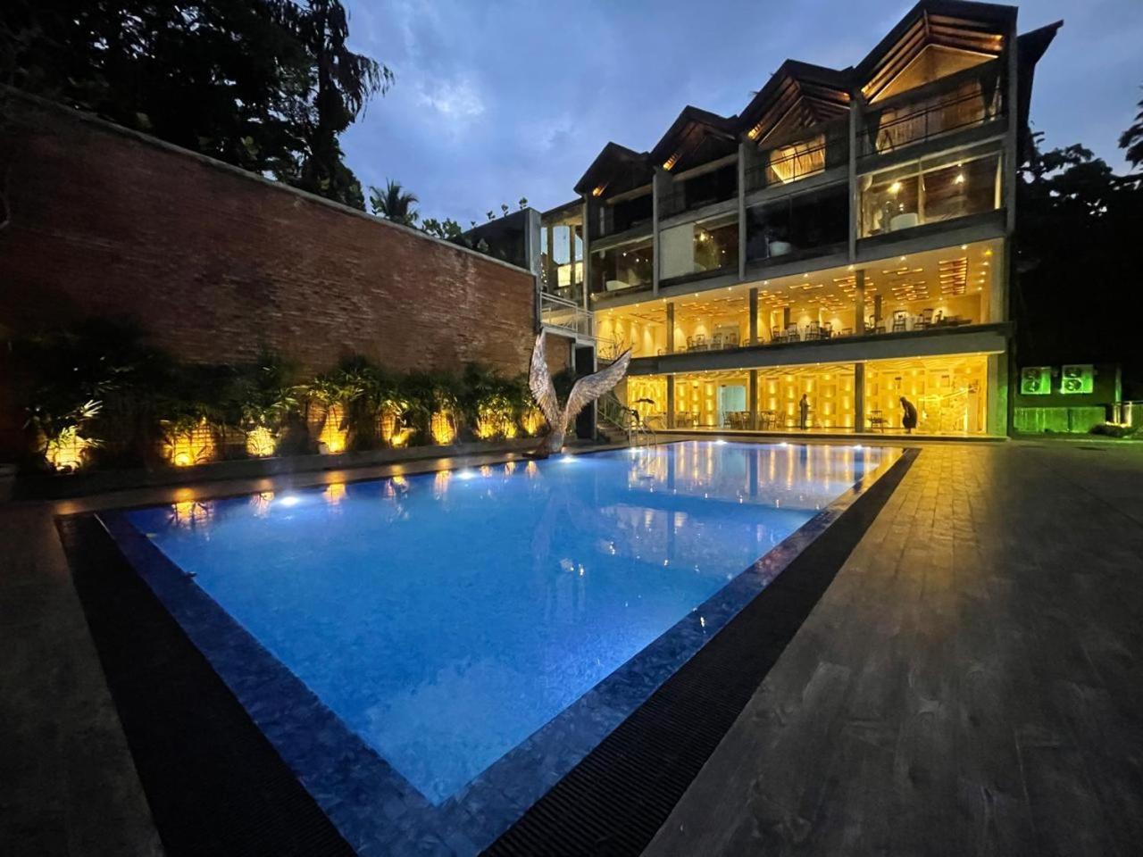 Hotel Grand Amanee Ratnapura Eksteriør bilde