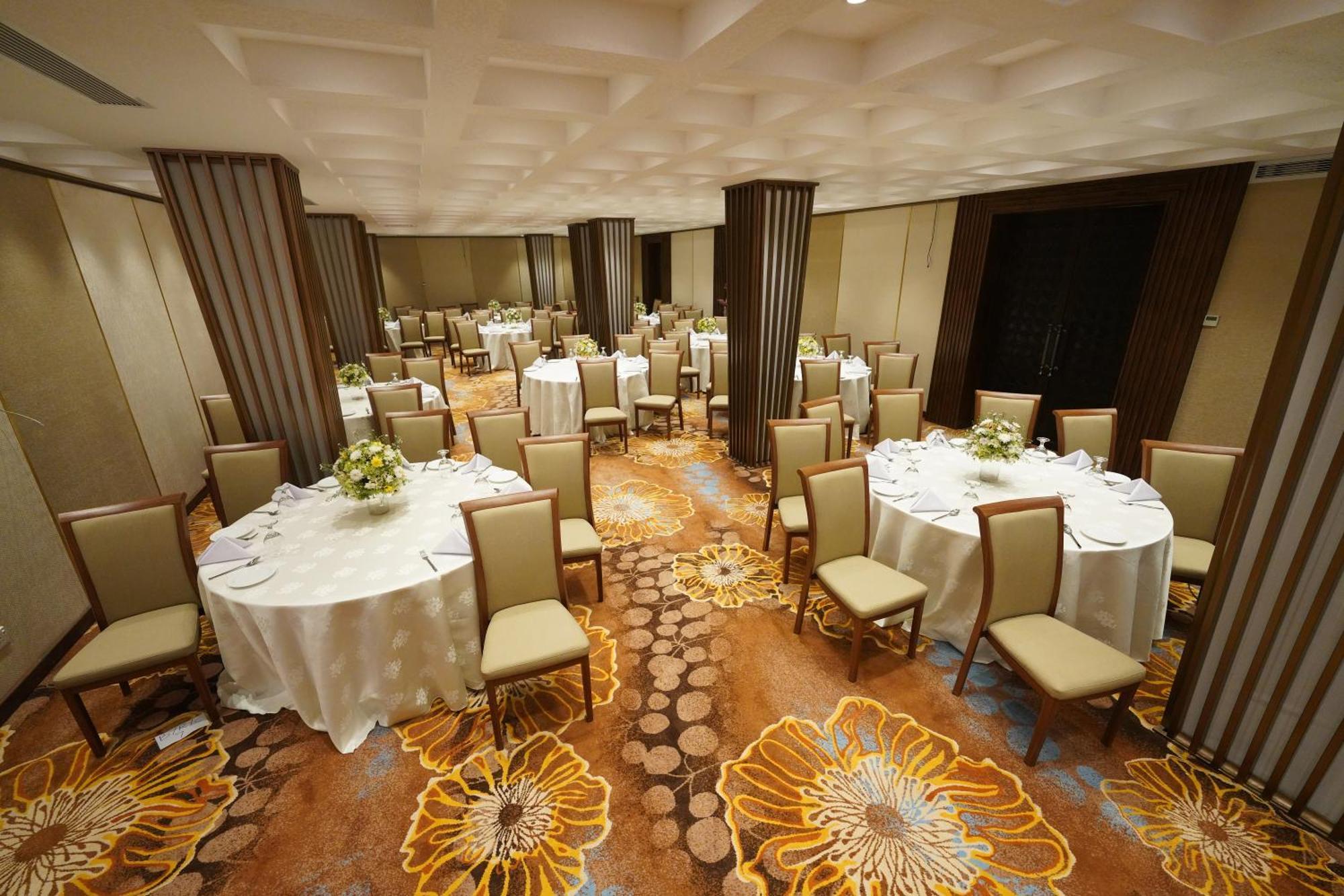 Hotel Grand Amanee Ratnapura Eksteriør bilde