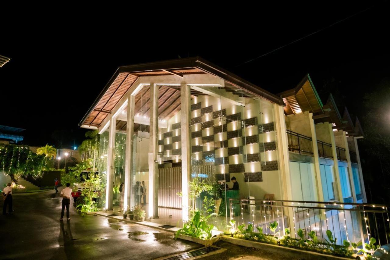 Hotel Grand Amanee Ratnapura Eksteriør bilde