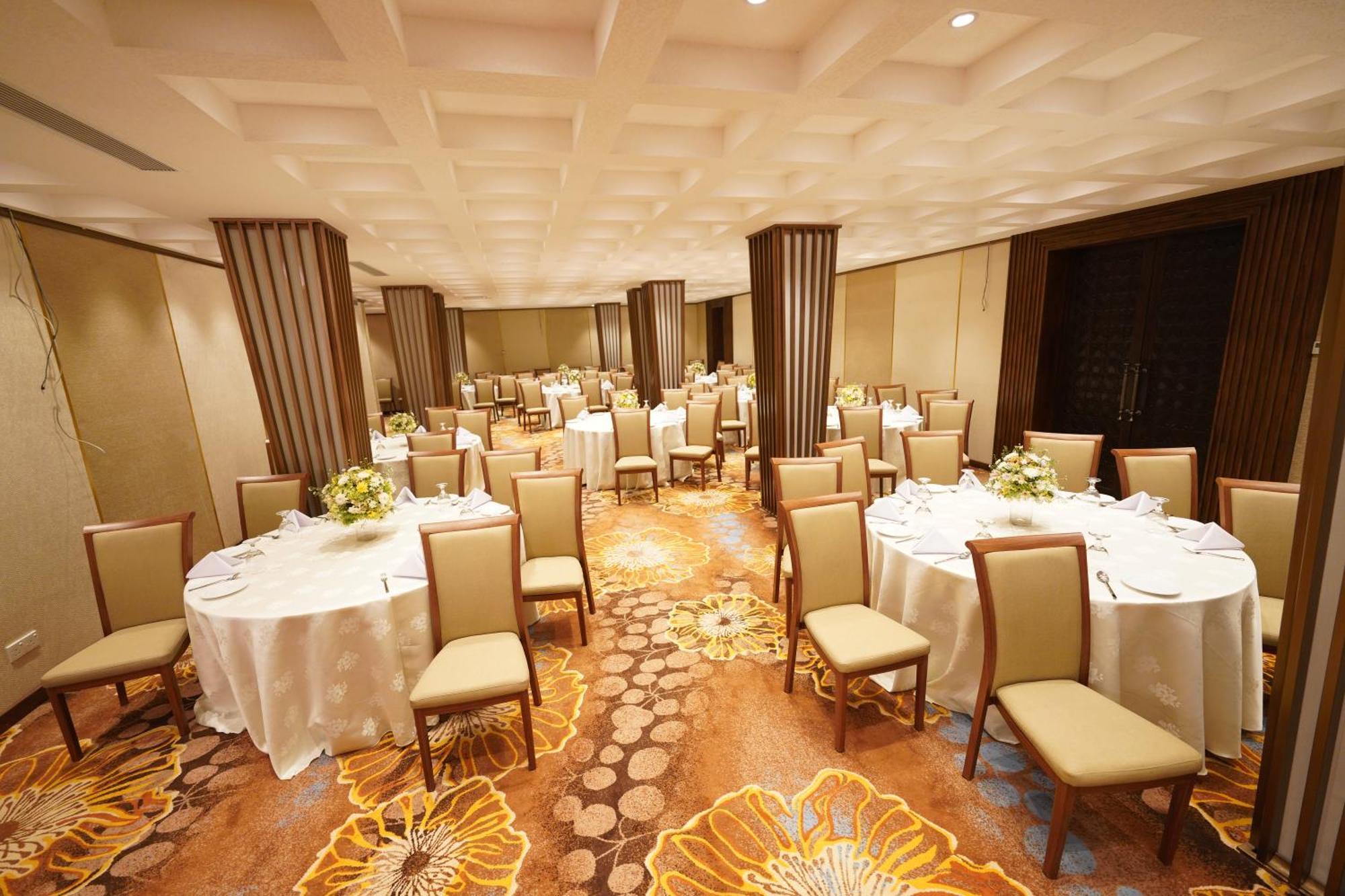 Hotel Grand Amanee Ratnapura Eksteriør bilde